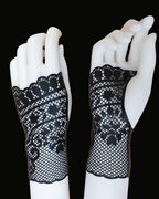 Nightshade Mini Gloves